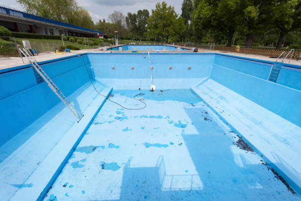 Best Local water damage restoration  in Amerin Nyon, CA