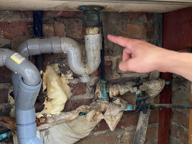 Best Commercial water damage restoration  in Amerin Nyon, CA